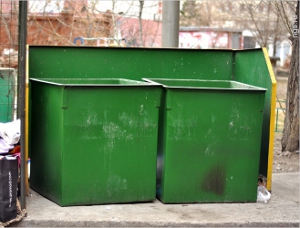 Сбор мусора для вывоза из частного сектора осуществляется в контейнеры